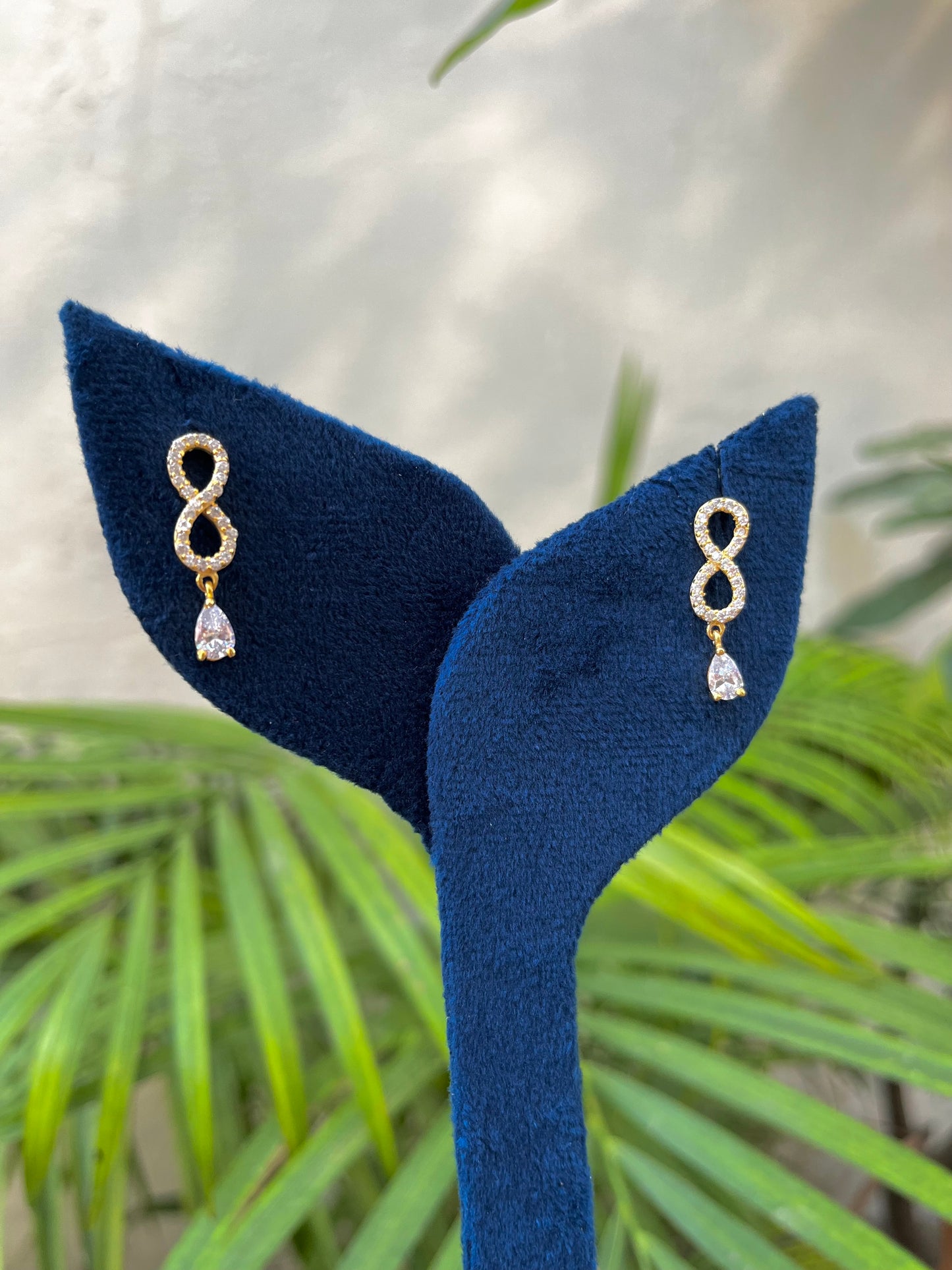 Prachi's Infinity Mangalsutra set