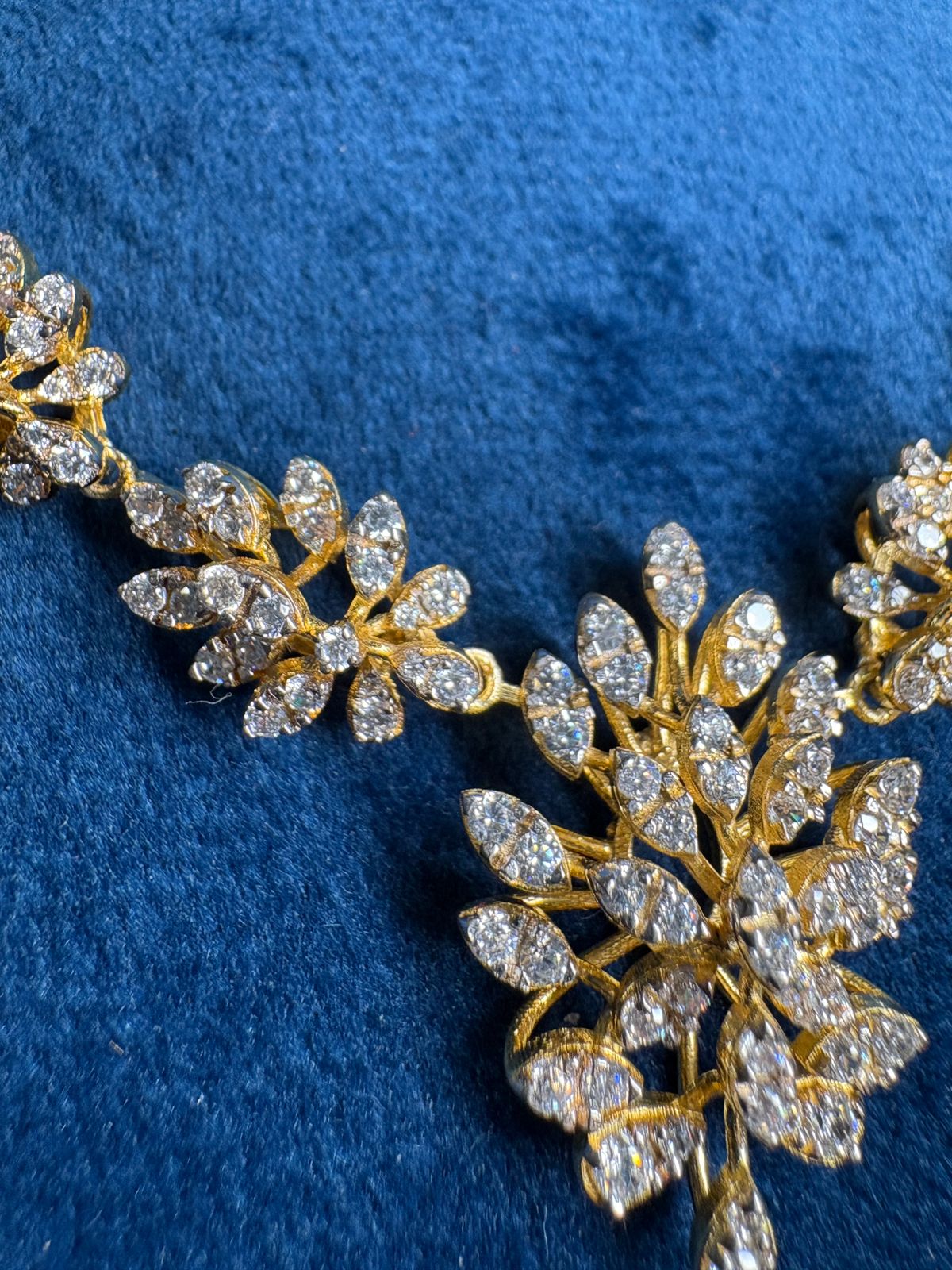 Leafy Necklace