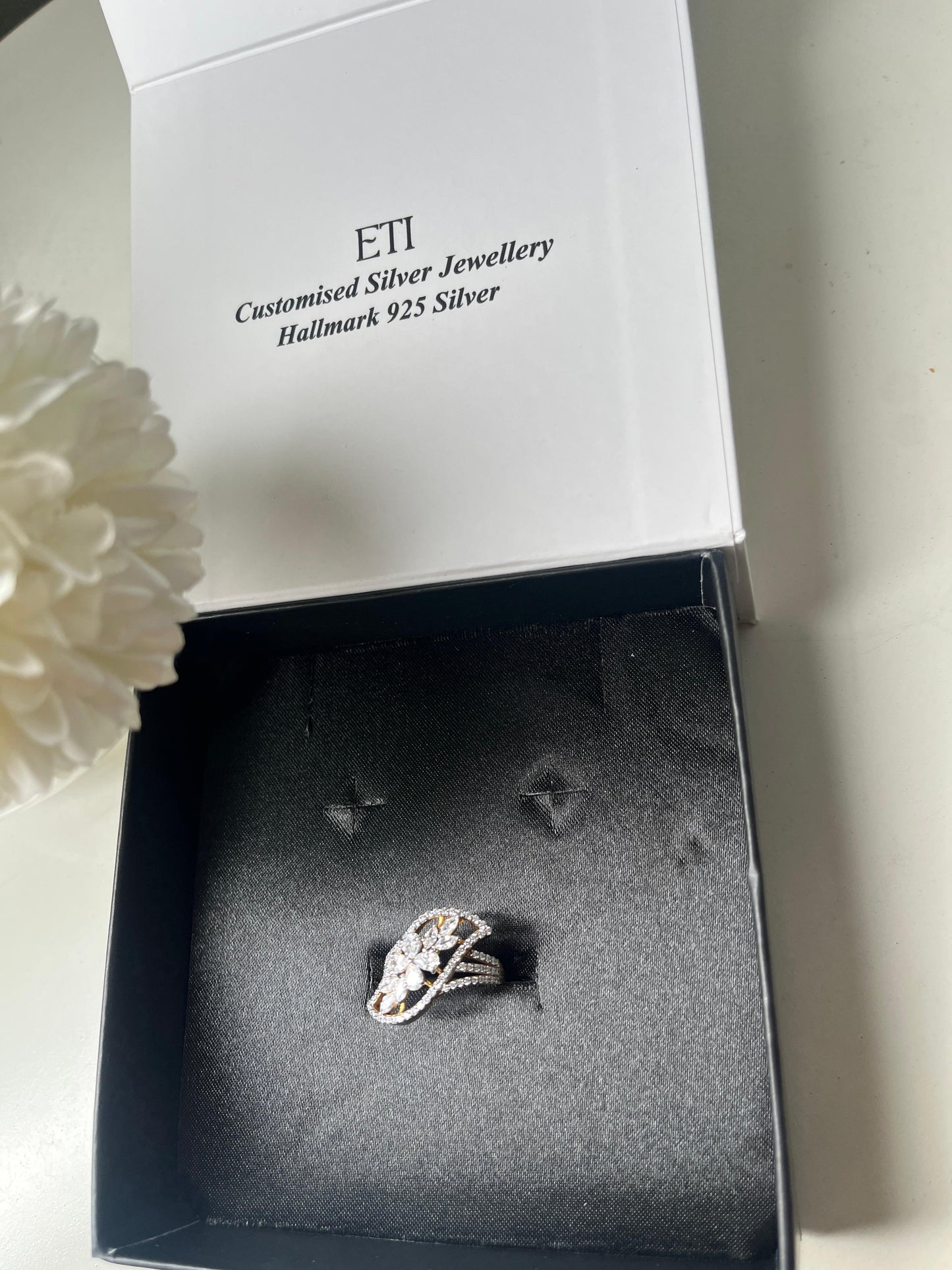 Athiya Ring