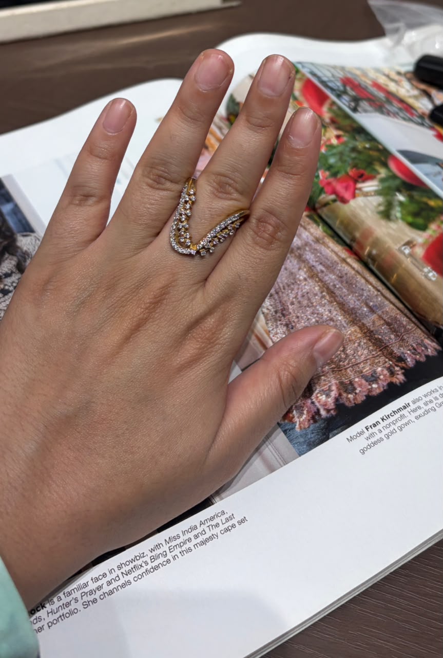 Vanki Twin Ring