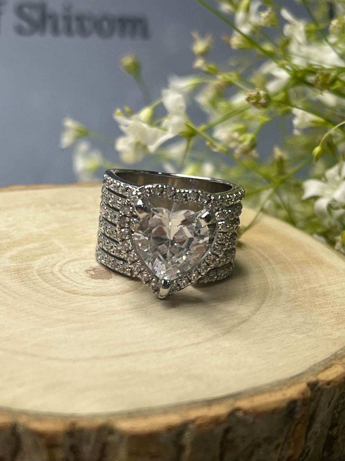 Heart Bliss Ring: A Statement Piece with Comfort in Mind by ETI