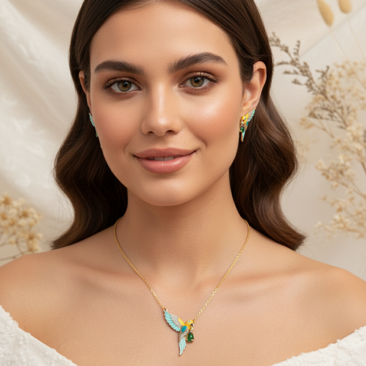 Suhana Tota Pendant Set