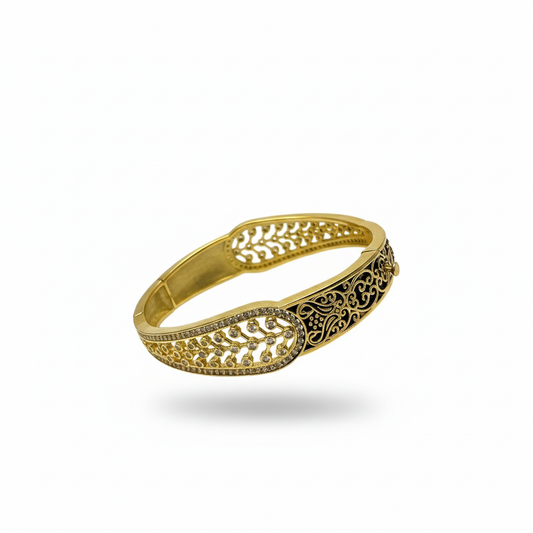 Openable Arc Diamond Bracelet