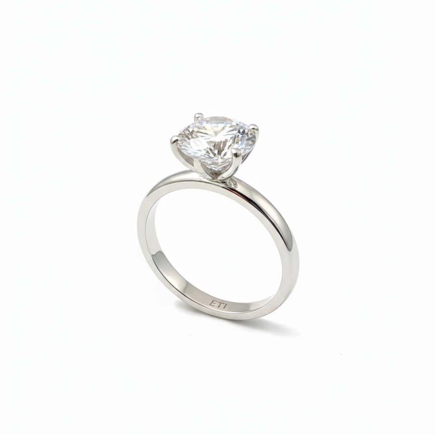 Classic Solitaire Ring (2 carats)