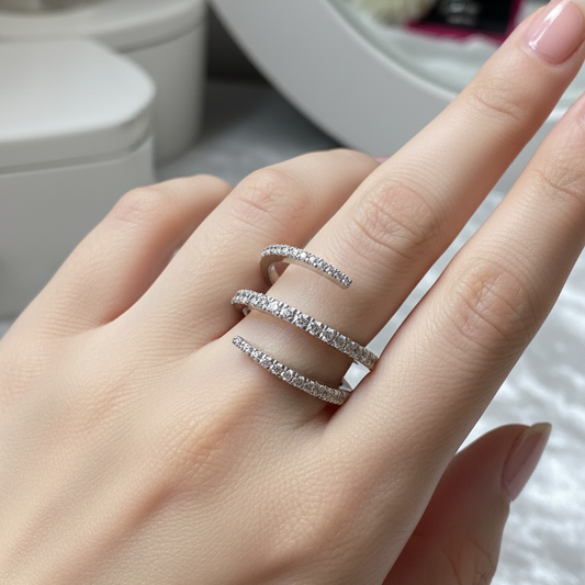 Diamond spiral ring