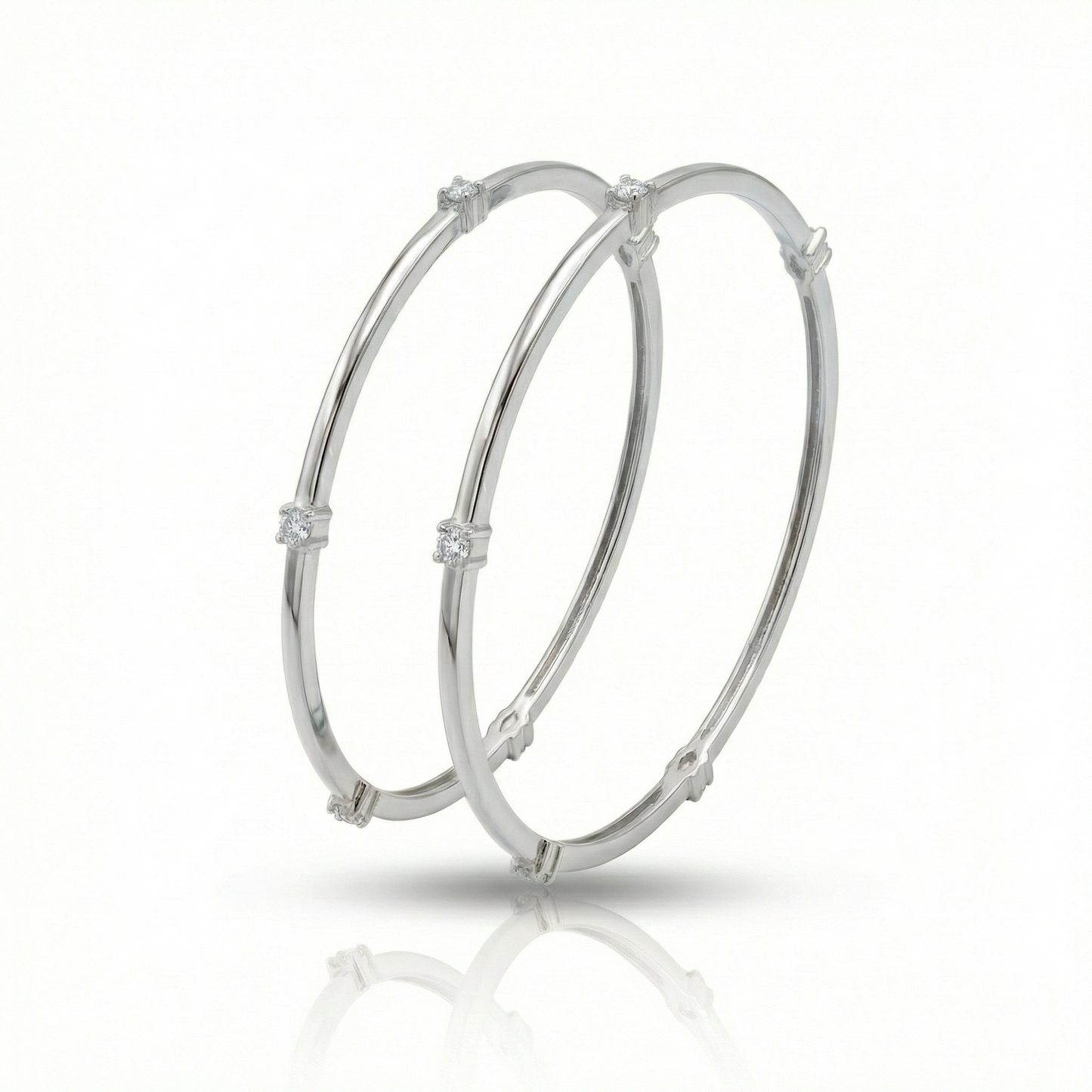 Minimal Diamond Bangles