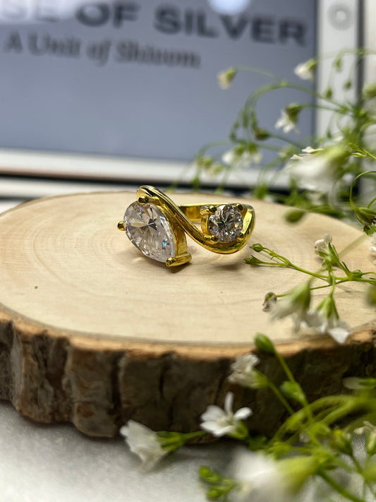 Bhagyashree's Pear Oval Ring