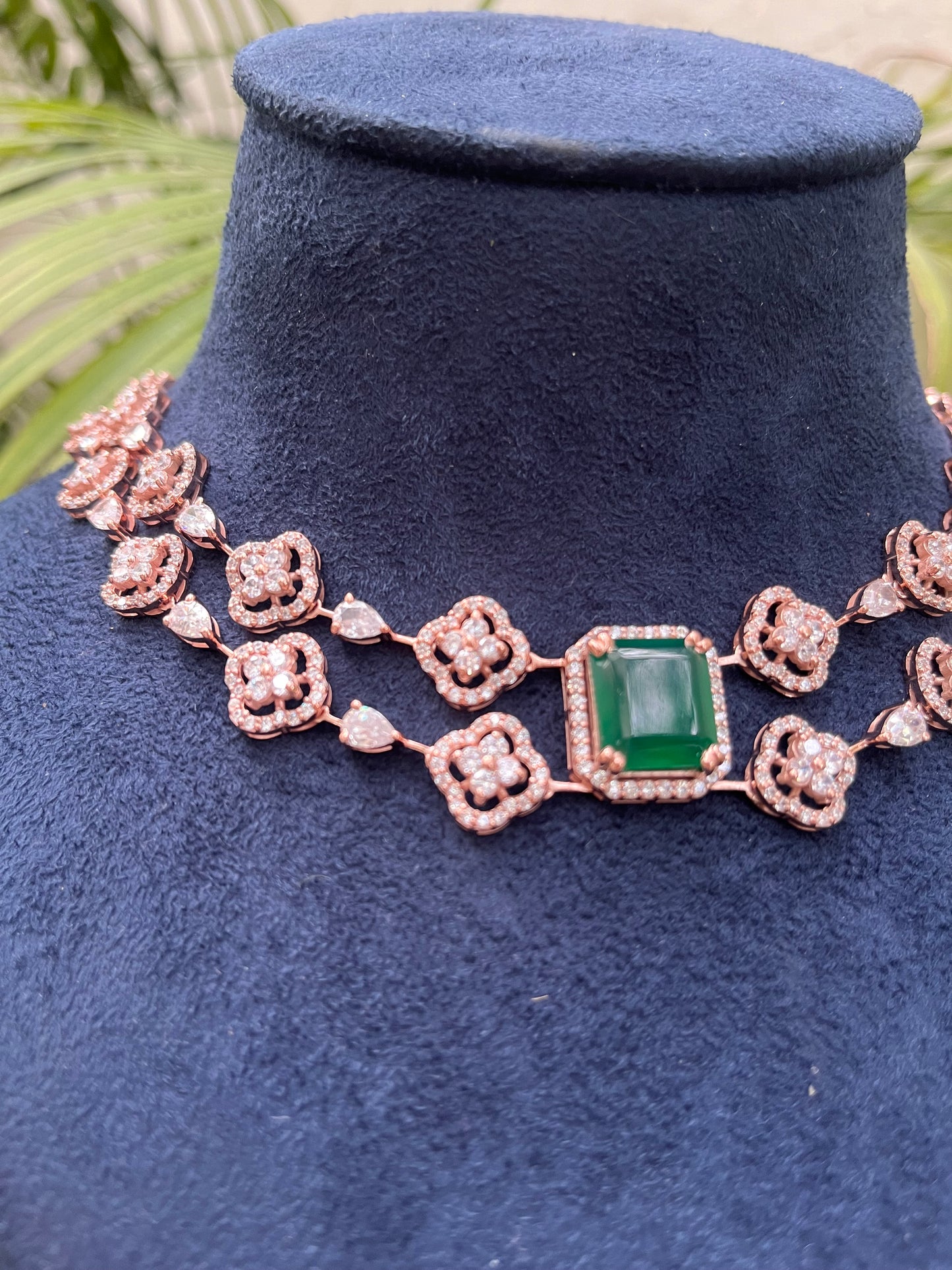 Fresh Bloom Emerald Necklace