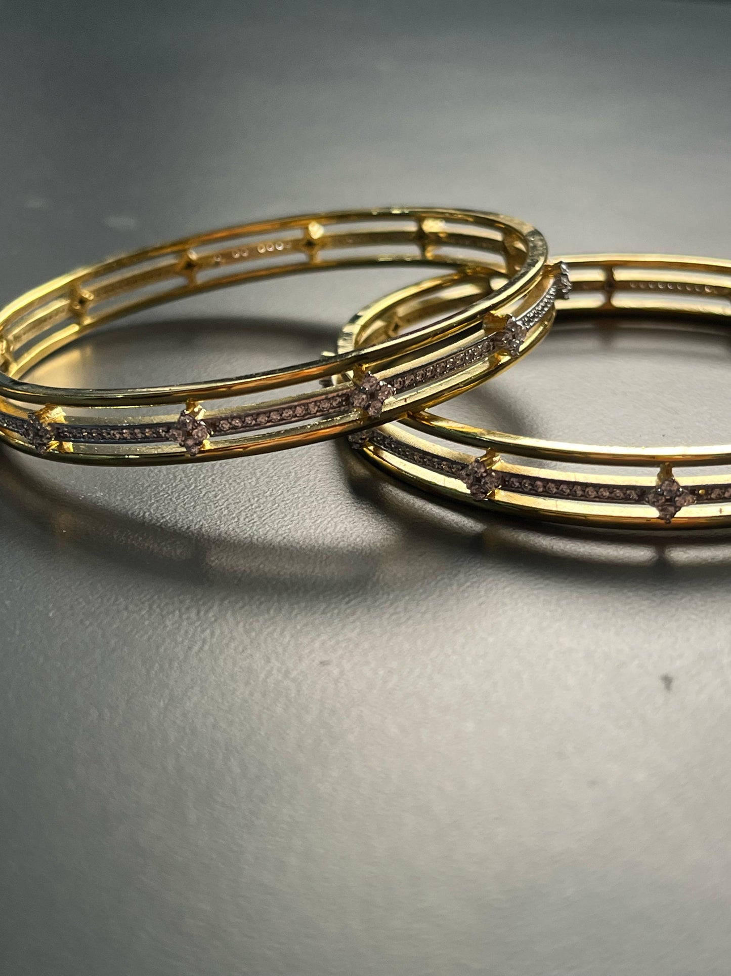 Aradhya Diamond Bangles