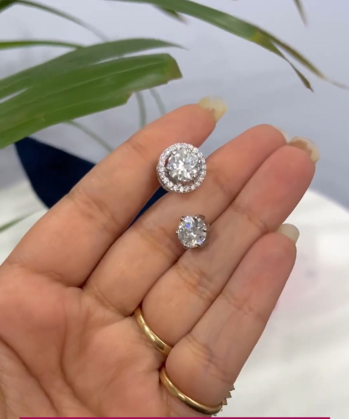 Detachable Earrings - 2 carats