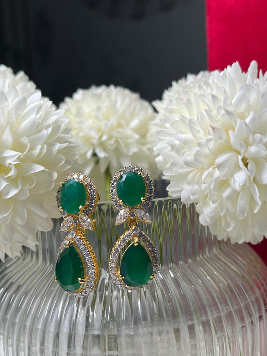 Emerald glow earrings