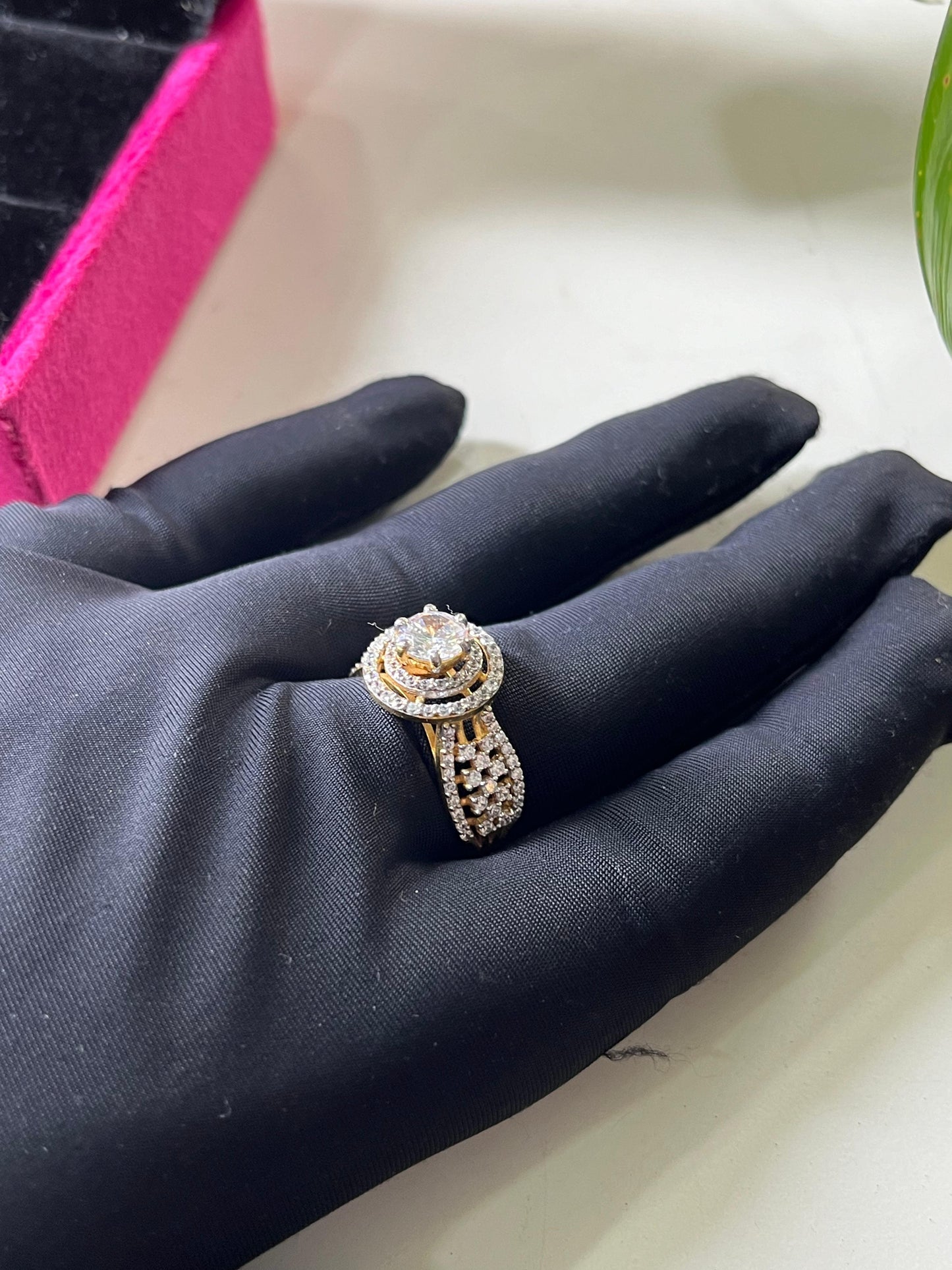 Diamond glow ring
