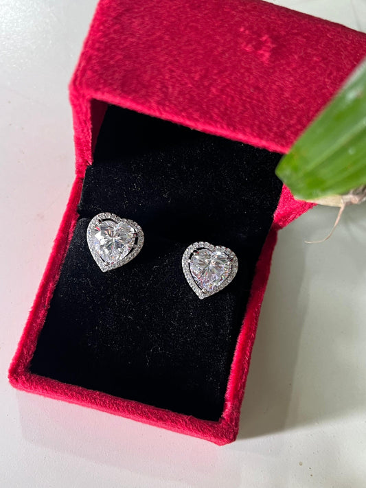 Halo Heart Luxe Earstuds