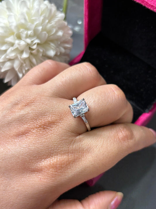 Emerald Baguette Ring