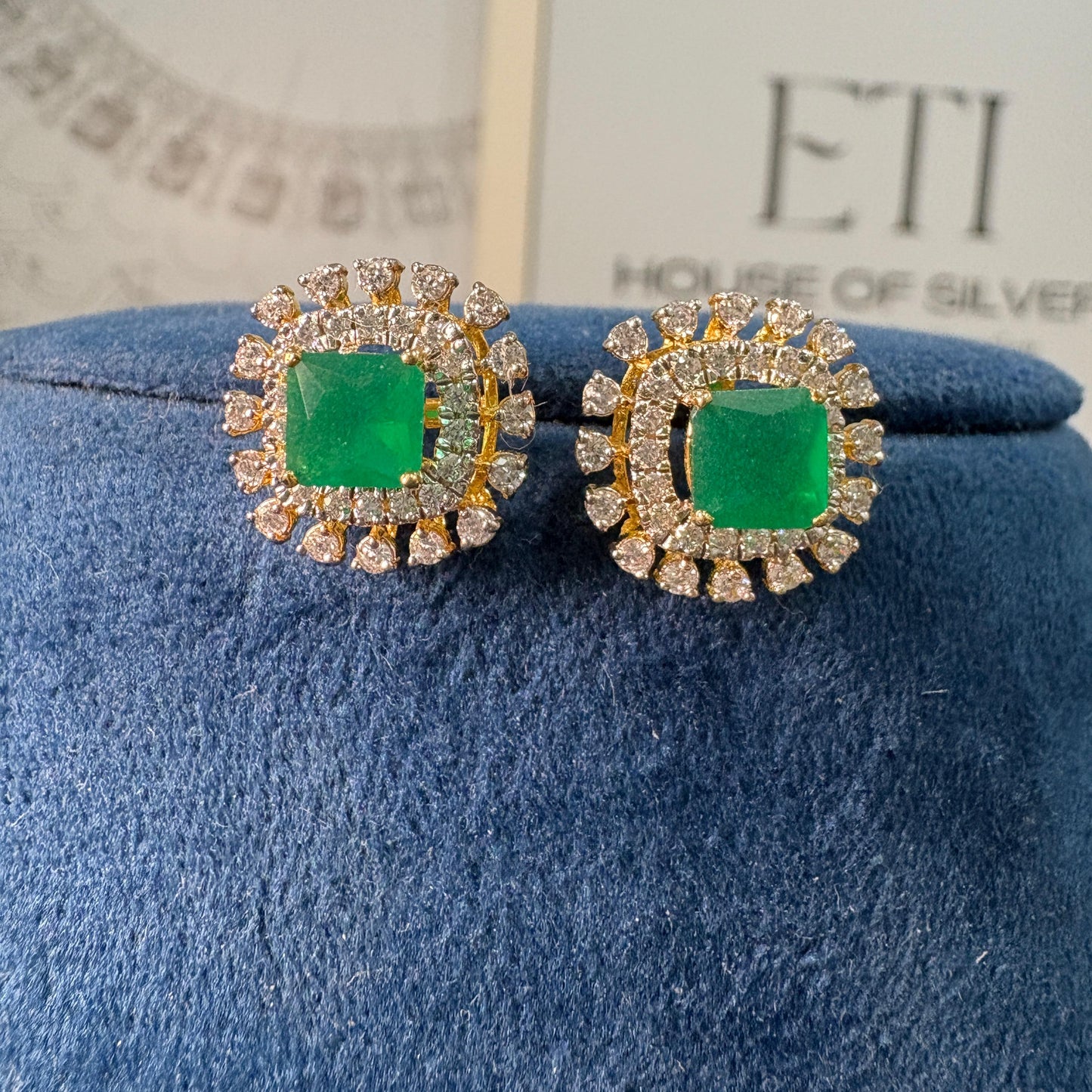 Tulip Set With Ring (Pendant size large)