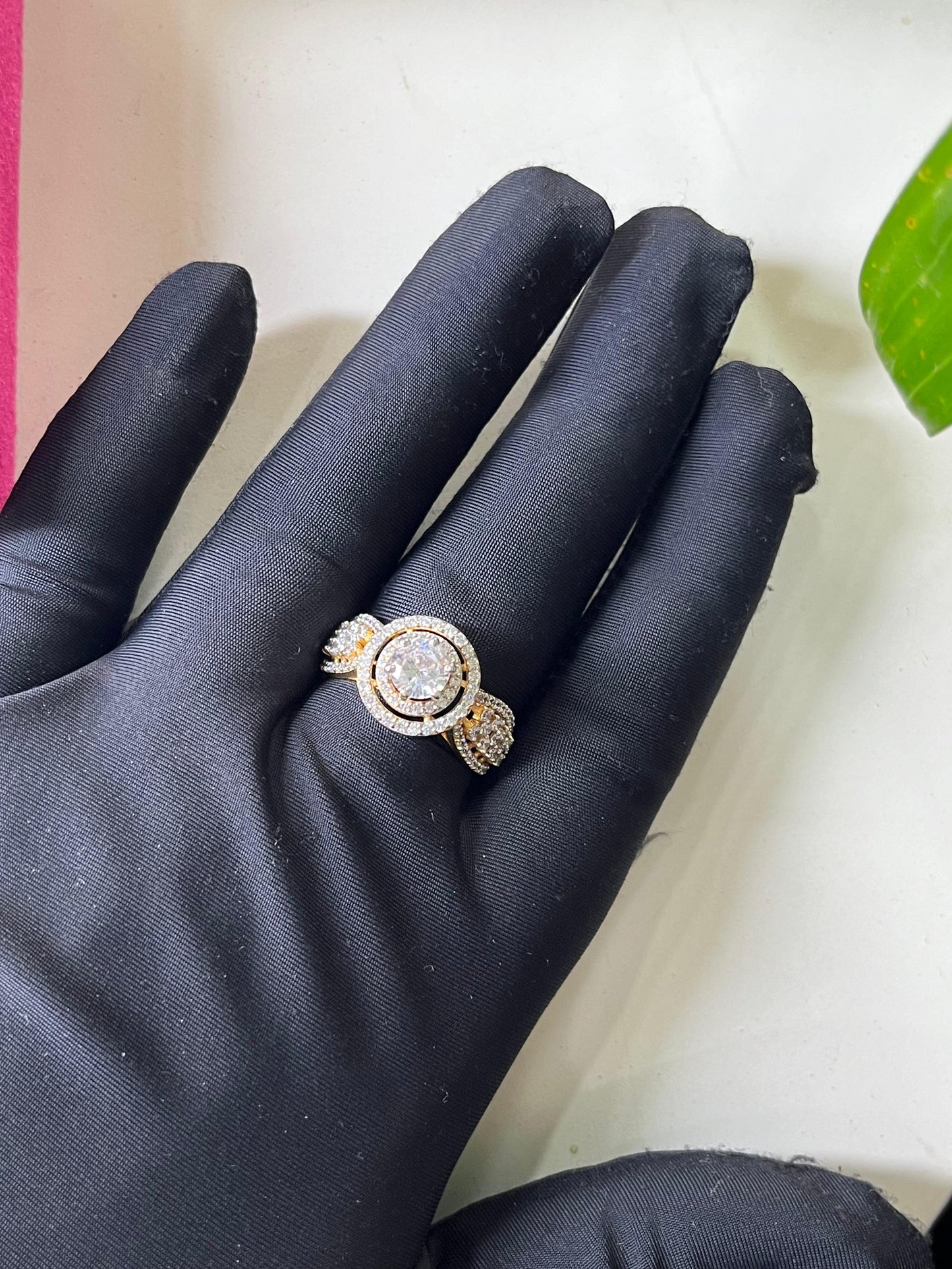 Diamond glow ring