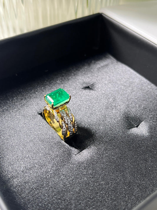 Braided Emerald Ring