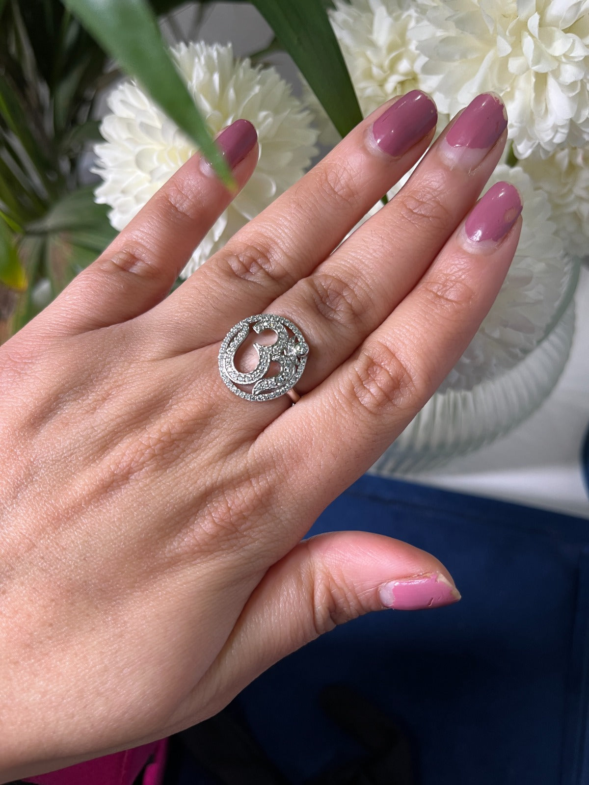 Om Ring