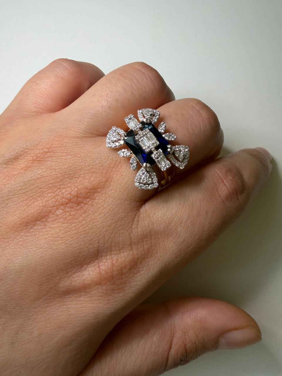 Noorani Sapphire Ring