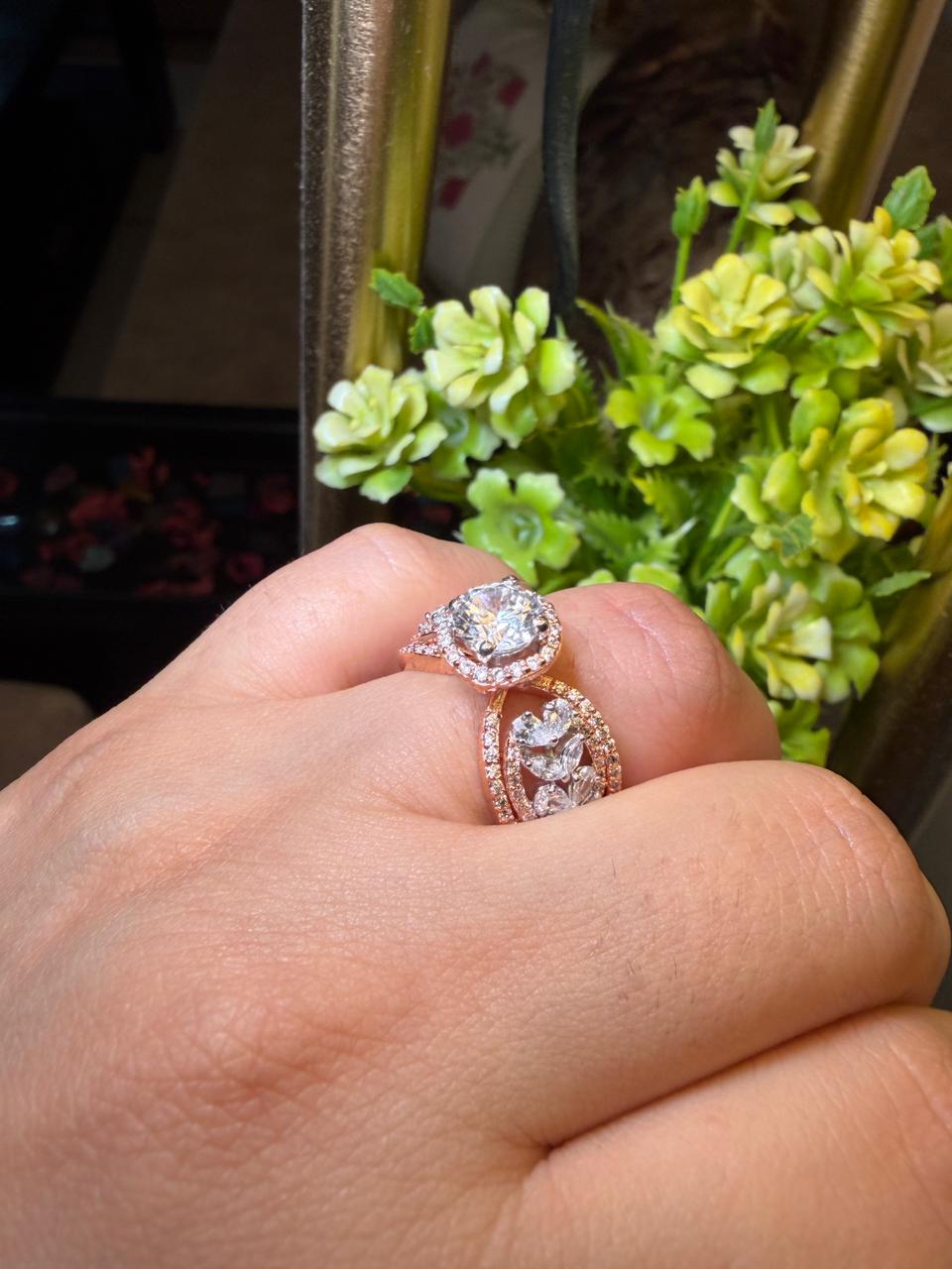 Solitaire Mahira Ring