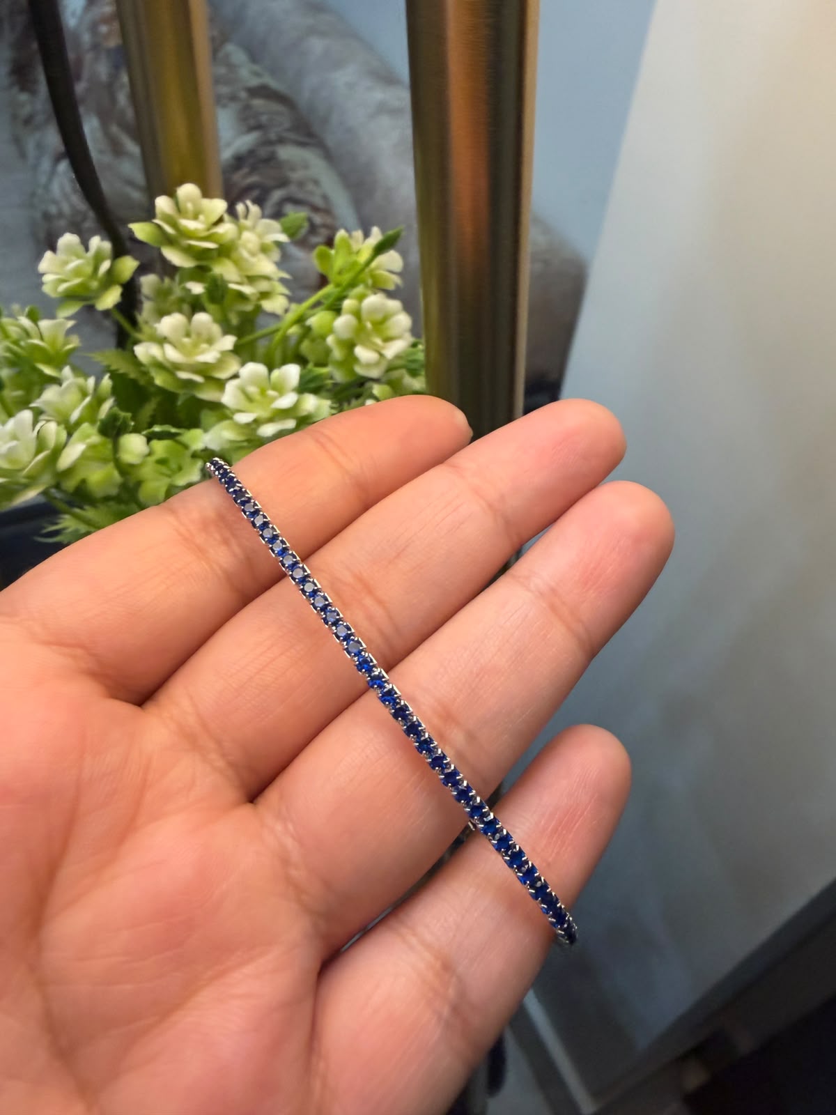 Stretchable bracelets