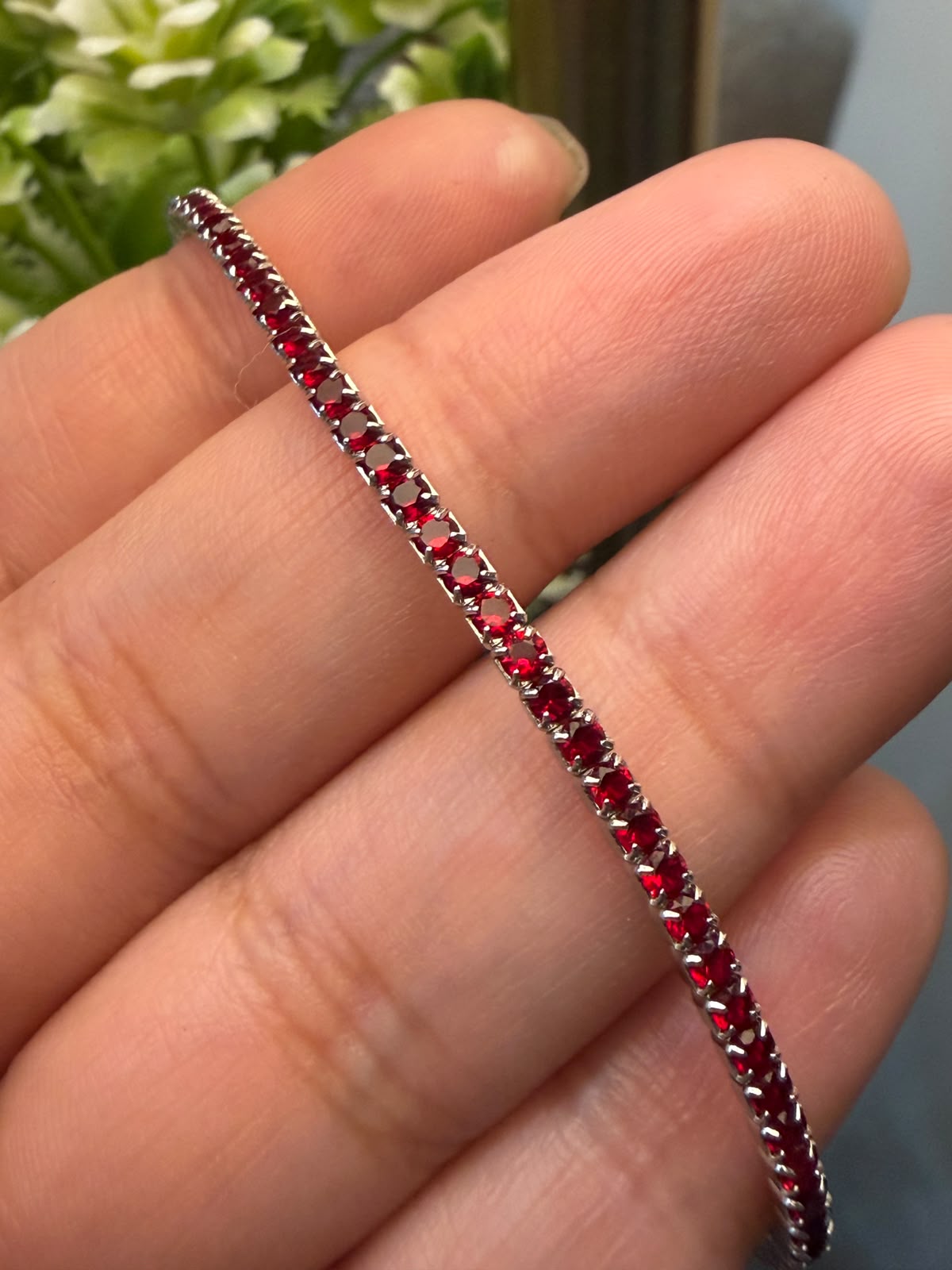 Stretchable bracelets