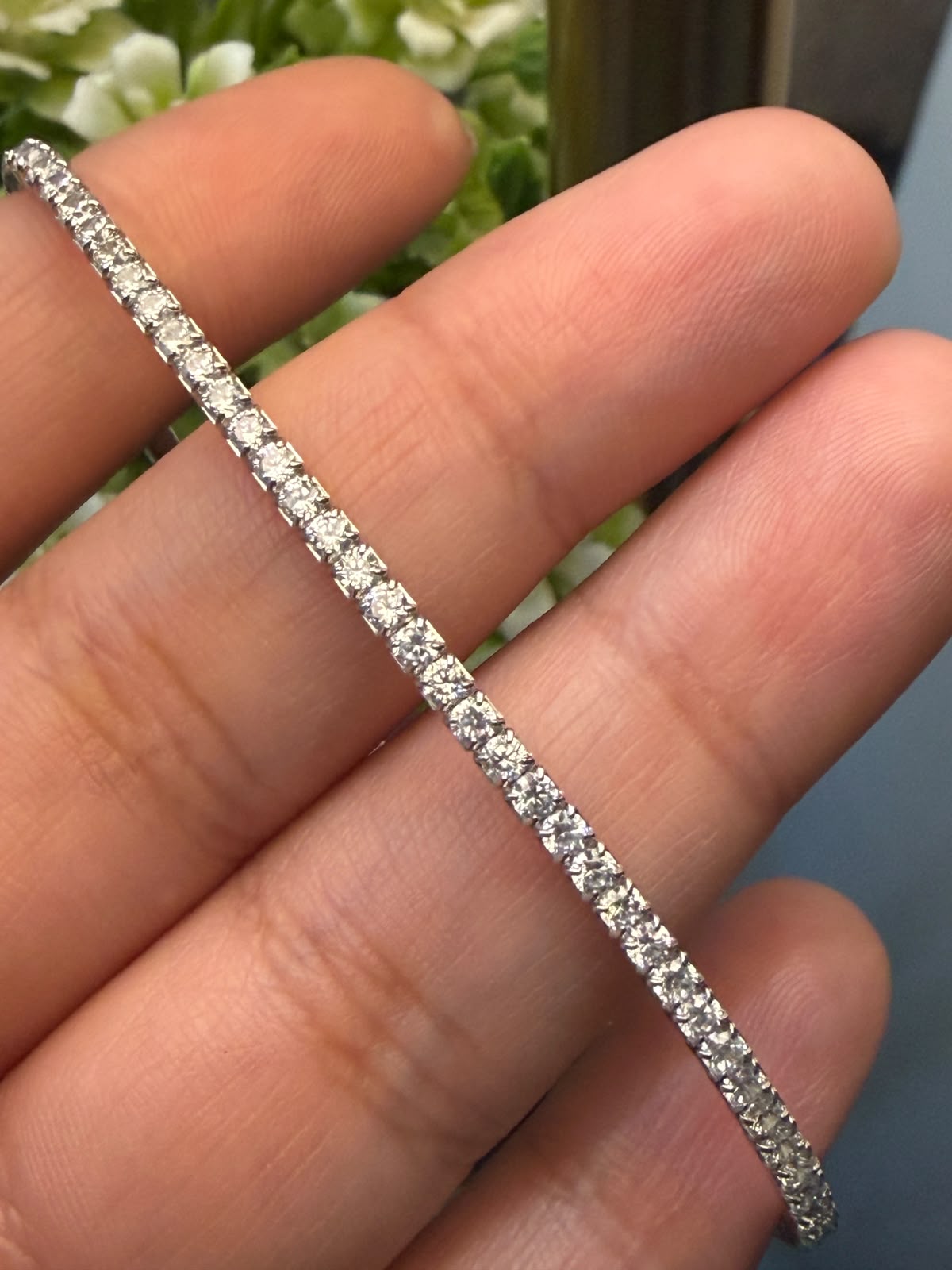 Stretchable bracelets
