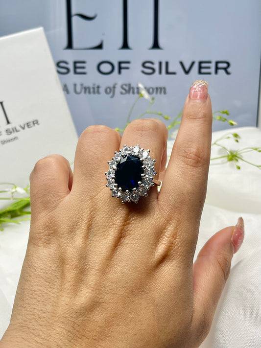 Big Diana Ring